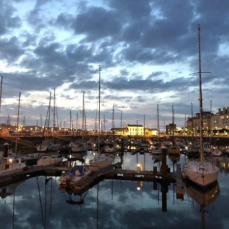 Alojamientos Muelle De Gijón Extérieur photo